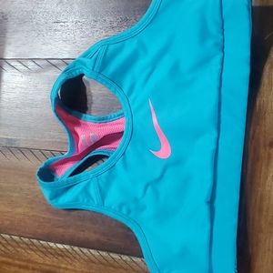 Nike Pro Girls Sports Bra